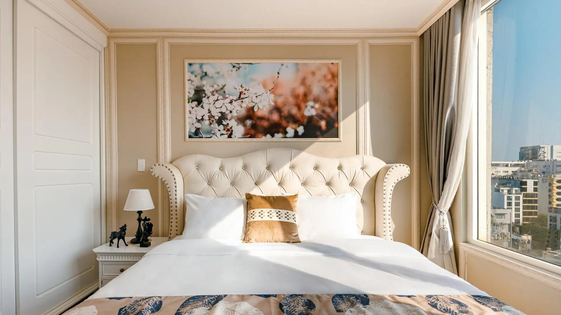 Salute De Leman - Luxury Apartment Distrist 3 Ho Chi Minh City