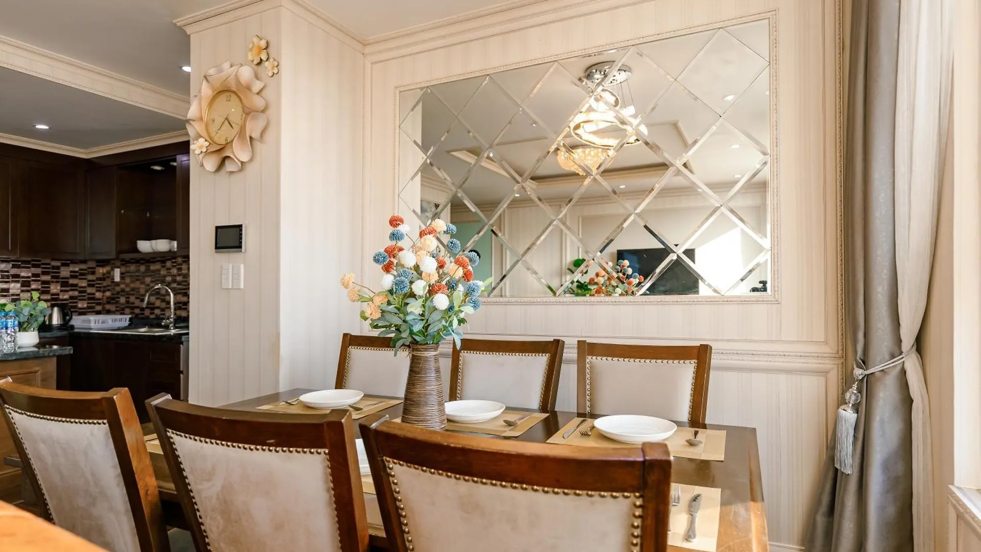 Salute De Leman - Luxury Apartment Distrist 3 Ho Chi Minh-Byen 0*,