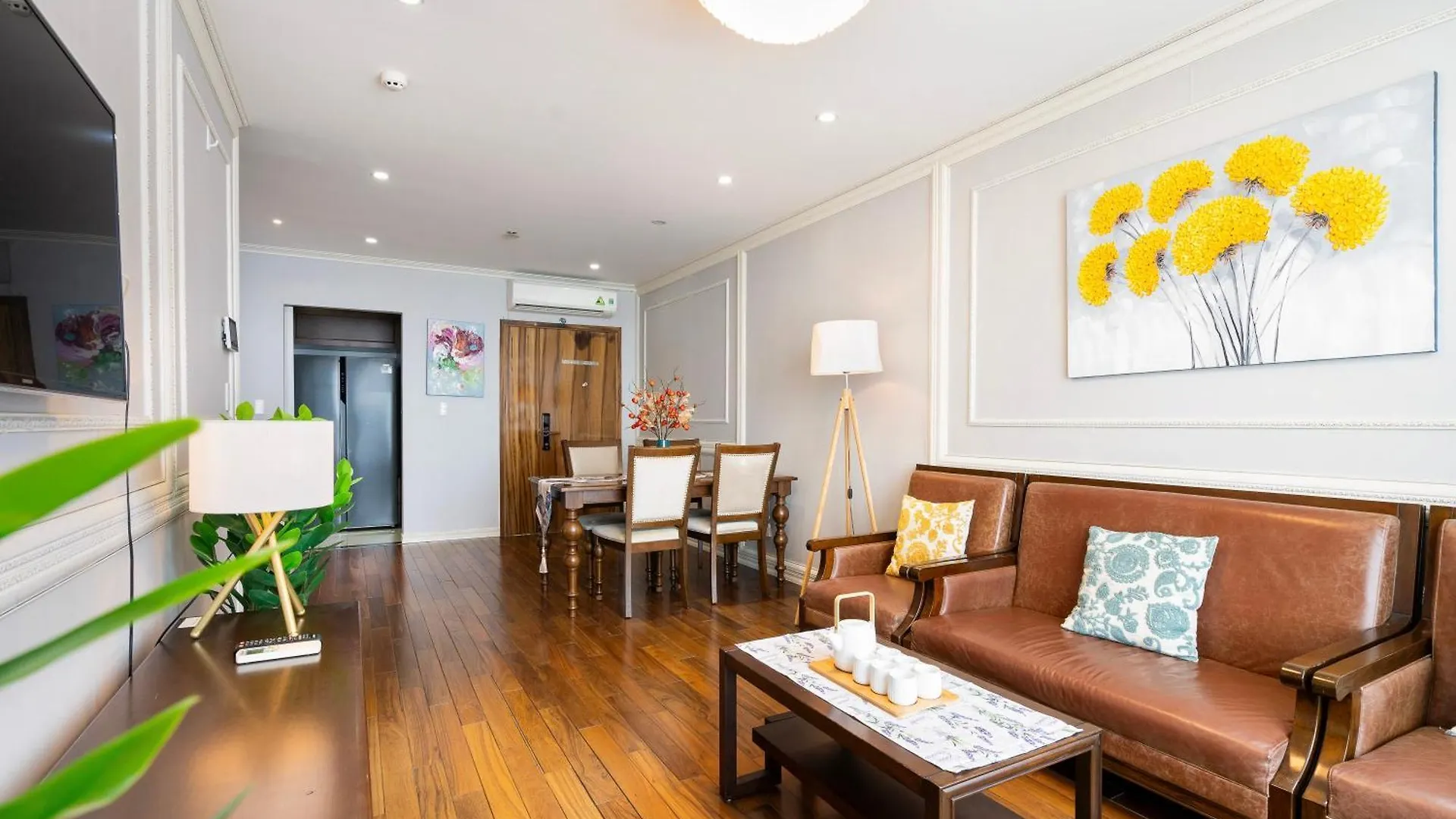 Salute De Leman - Luxury Apartment Distrist 3 Ho Chi Minh City Vietnam