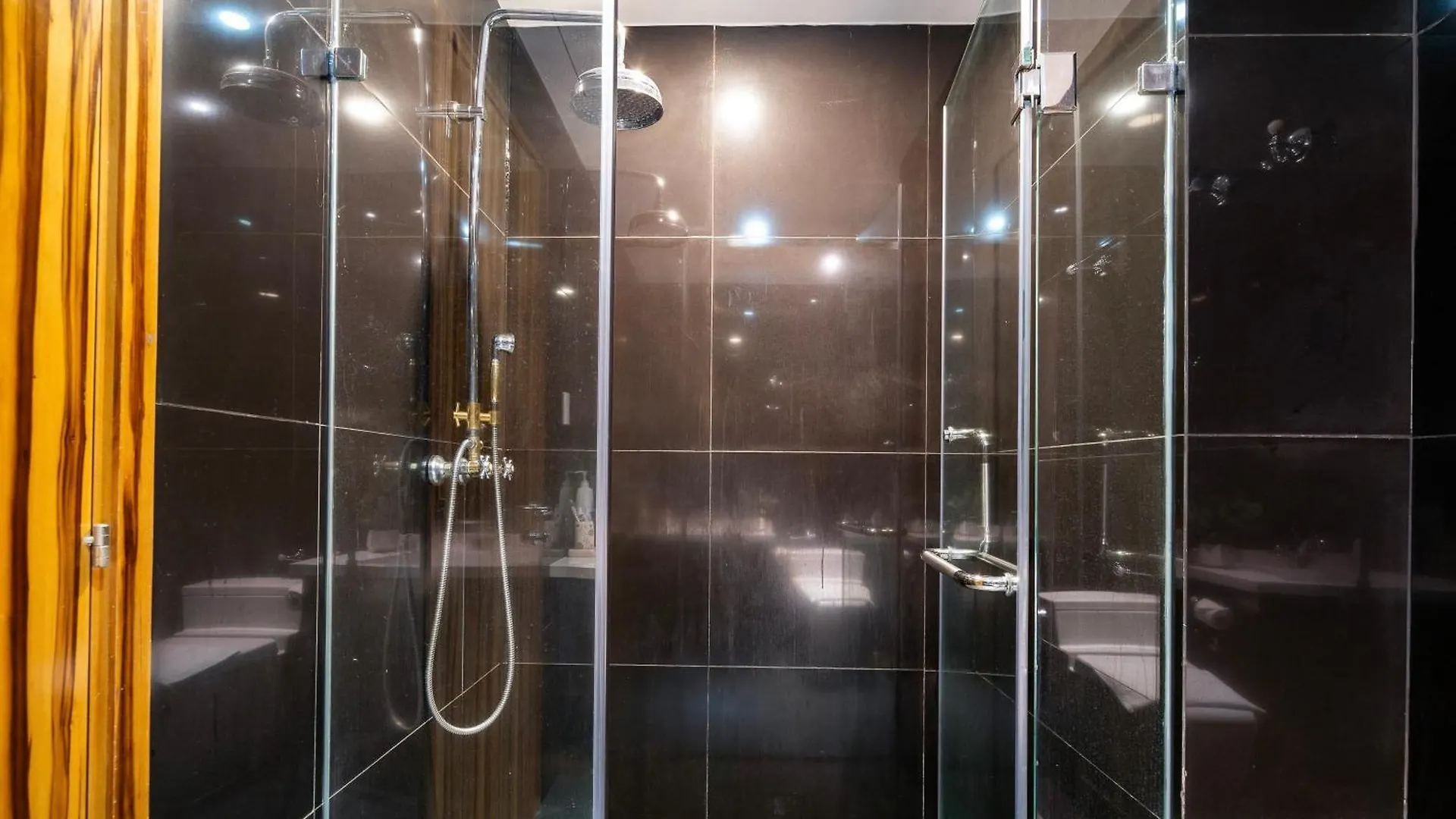 Salute De Leman - Luxury Apartment Distrist 3 Ho Chi Minh-Byen